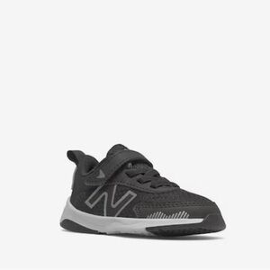 New Balance 545 Running Shoe; toddler size 5; barely worn!